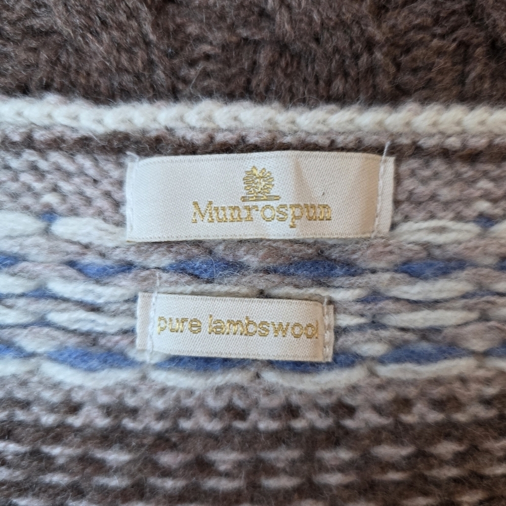 Munrospun Pure Lambswool Poncho – Size S – Cream, Brown, Wedgewood Blue - Picture 9 of 10